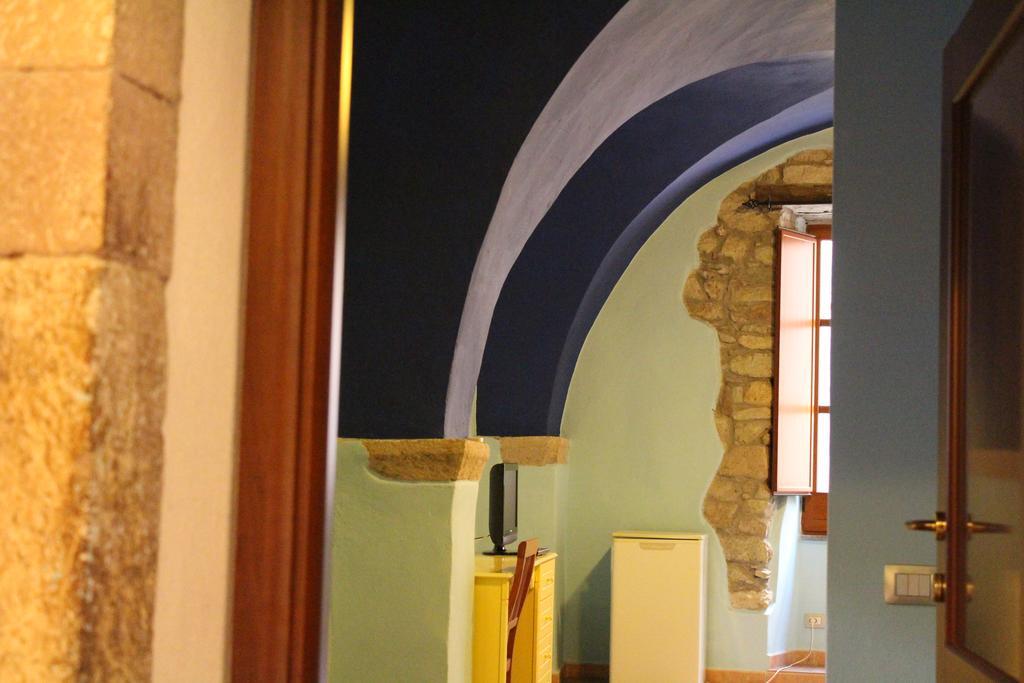 Sa Balza Guest House Bosa Exterior foto